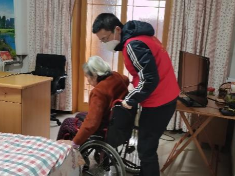 【疫情防控】尽锐出战护我城，williamhill英国官网先锋在行动 ——集团干部下沉一线系列（二）