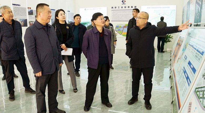 市人大财经委 常委会预算工委一行到williamhill英国官网集团泾河产业园调研座谈