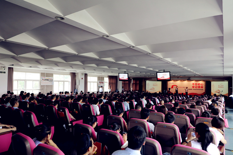 1563329403111262.jpg 陕鼓集团红色文化展示活动现场_副本.jpg